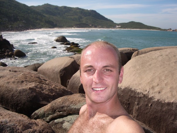Just before my streak at Praia das Galhetas