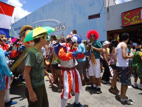 190784_1579065245607_1504926083_31278884_4449561_n